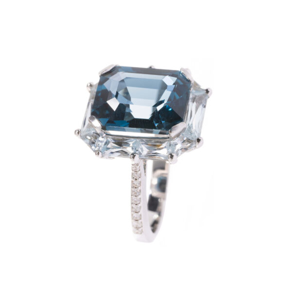 London blue and baguette cut aquamarines ring - Image 2