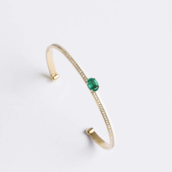 Emerald elegance:Gold Bangle bracelet with Diamond Accents - Image 2